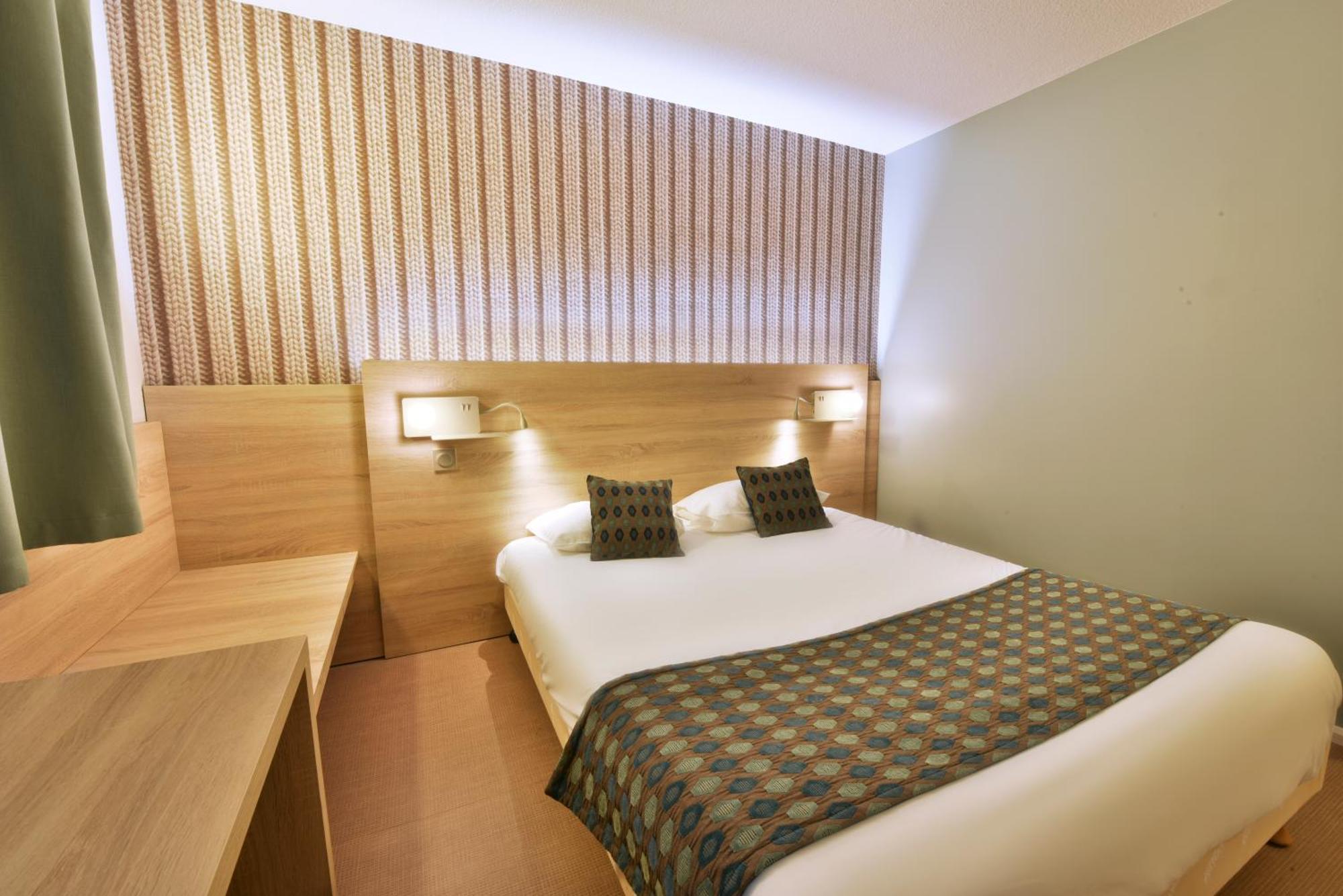 Brit Hotel ล็องดิวิโซ ภายนอก รูปภาพ